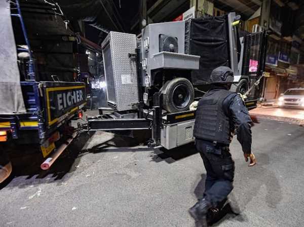 दिल्ली के पुरानी सीमापुरी में बरामद आईईडी में भारी मात्रा में था विस्फोटक, संदिग्धों की तलाश जारी